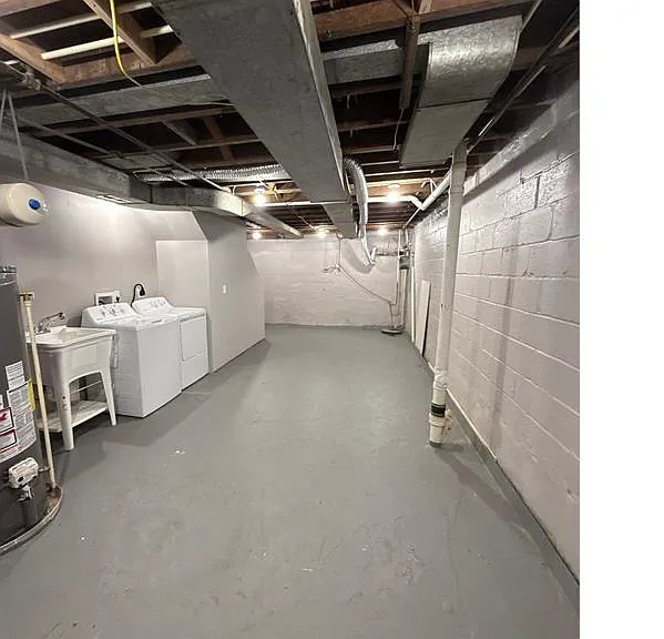 4900 Nelson Ave — Photo 9