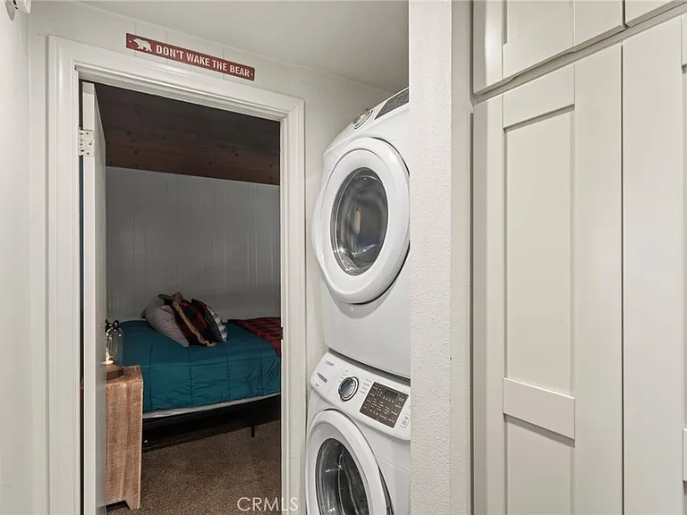 1029 W Aeroplane Blvd — Photo 13