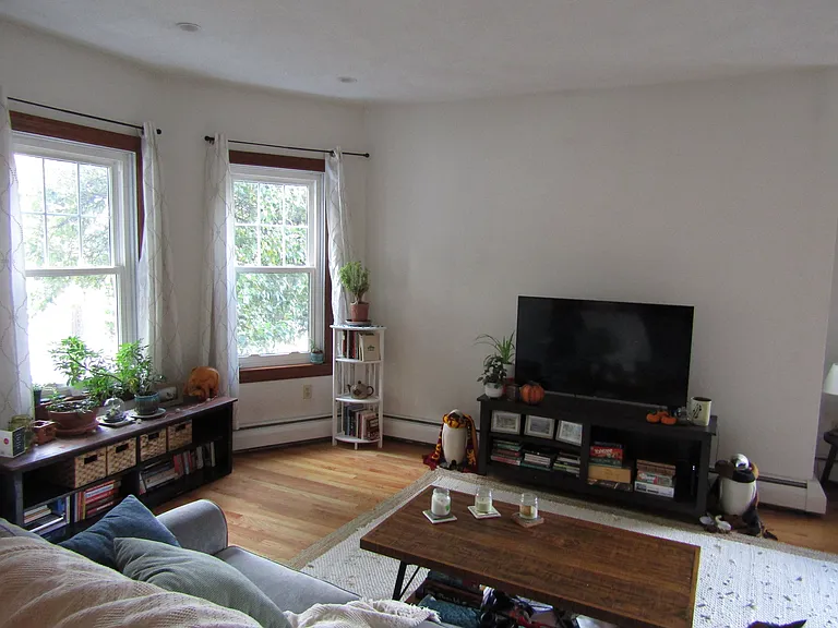 561 Hope St #1 — Photo 7