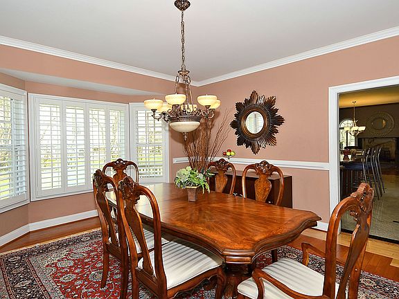 Large window Dining room