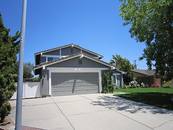 2nd image of 4504 Cynbalaria Ct