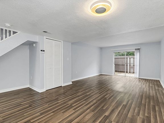 5th image of 1924 Conway Rd APT 3