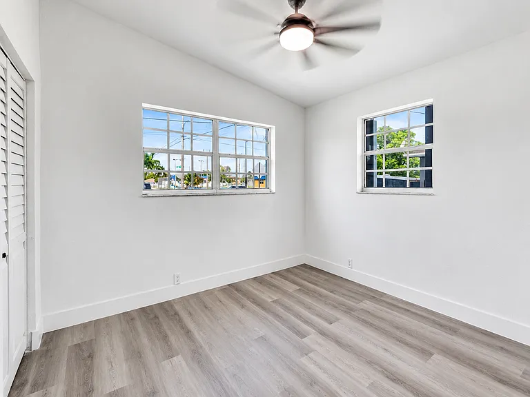2195 W 5th Ave #A — Photo 4