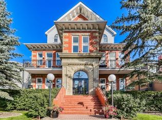 3650 W 2nd St SW #202, Calgary, AB T2S 1T8