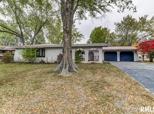 2817 Trenton Ct, Springfield, IL 62704