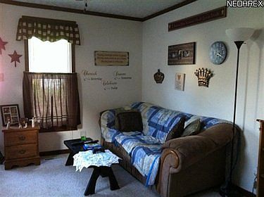 3rd image of 367-363 Hawley Ave