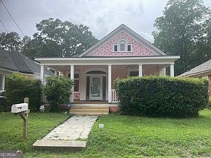 675 Grady Place