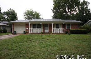 1st image of 28 Coachlight Dr