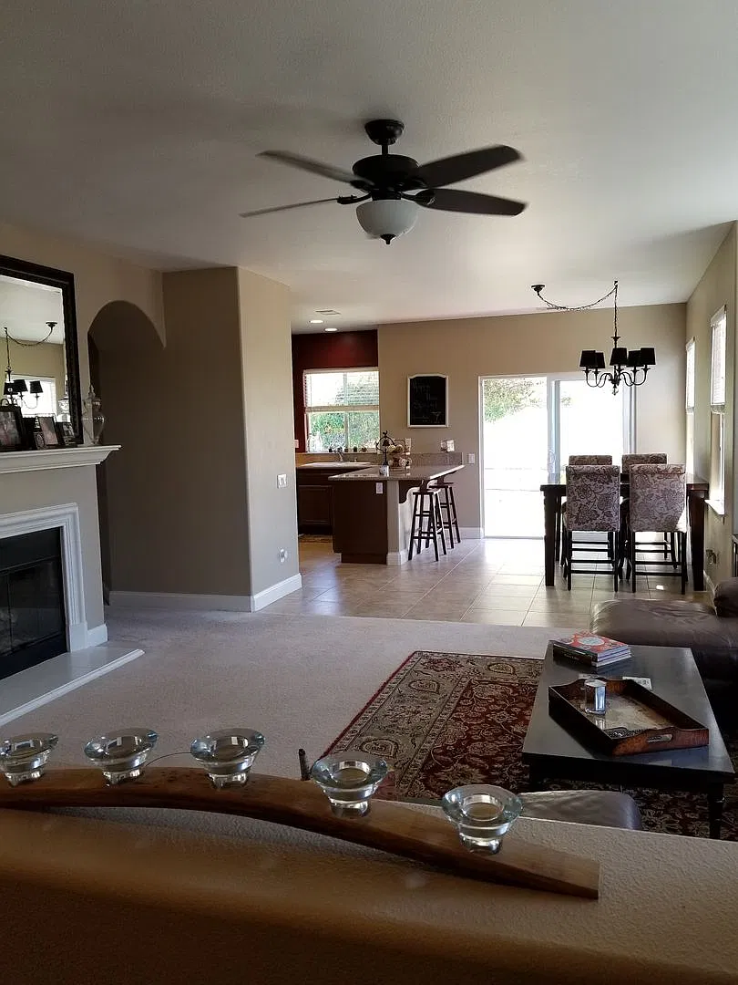 Beautiful Home — Photo 3