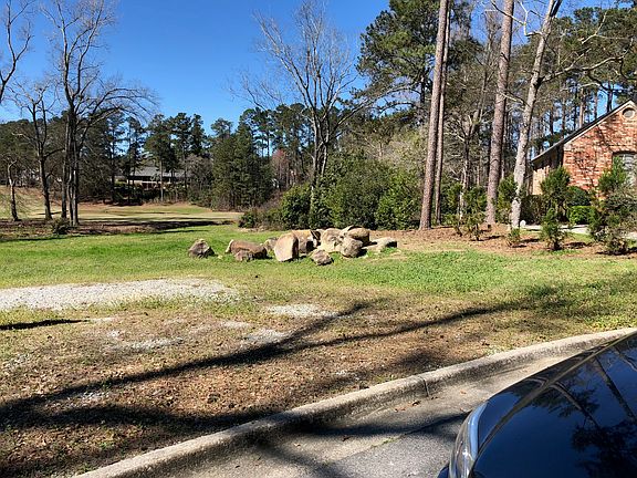 4th image of 3533 Interlachen Dr