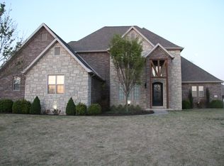 302 Timber Ridge St, Cave Springs, AR 72718