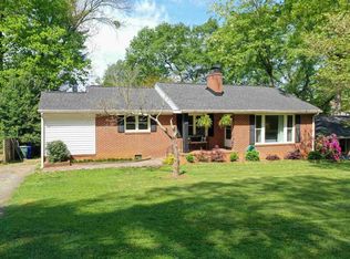 220 Scarlett St, Greenville, SC 29607