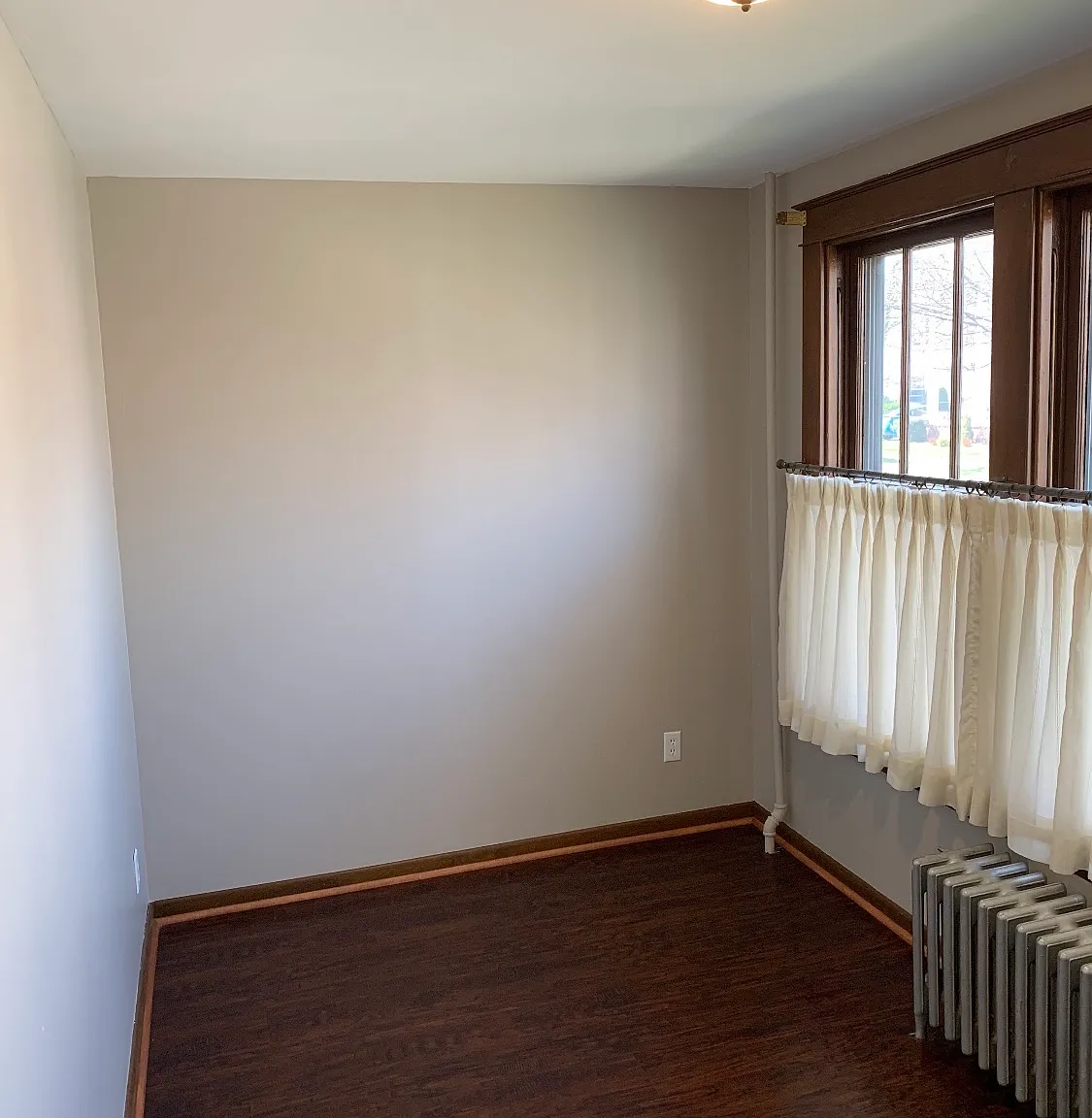 2 bed, $995 — Photo 4