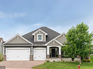 16480 Hawk Ridge Ct NW, Prior Lake, MN 55372