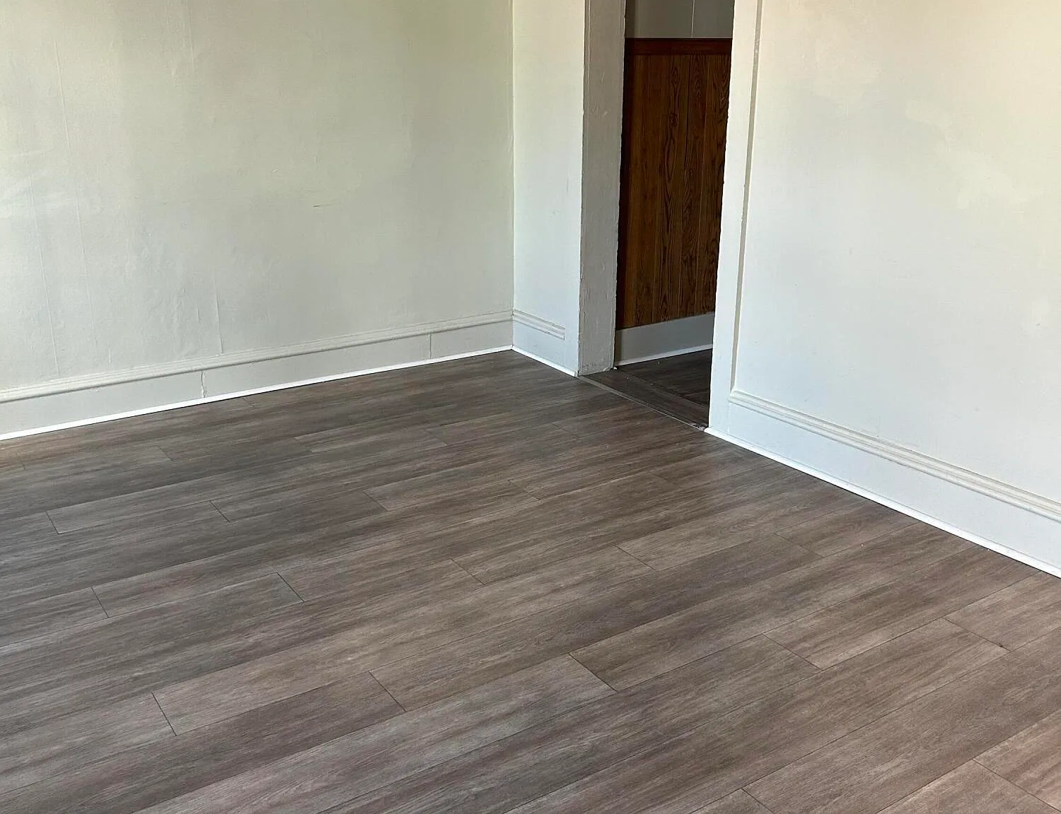 2 bed, 1000 sqft, $950 — Photo 2