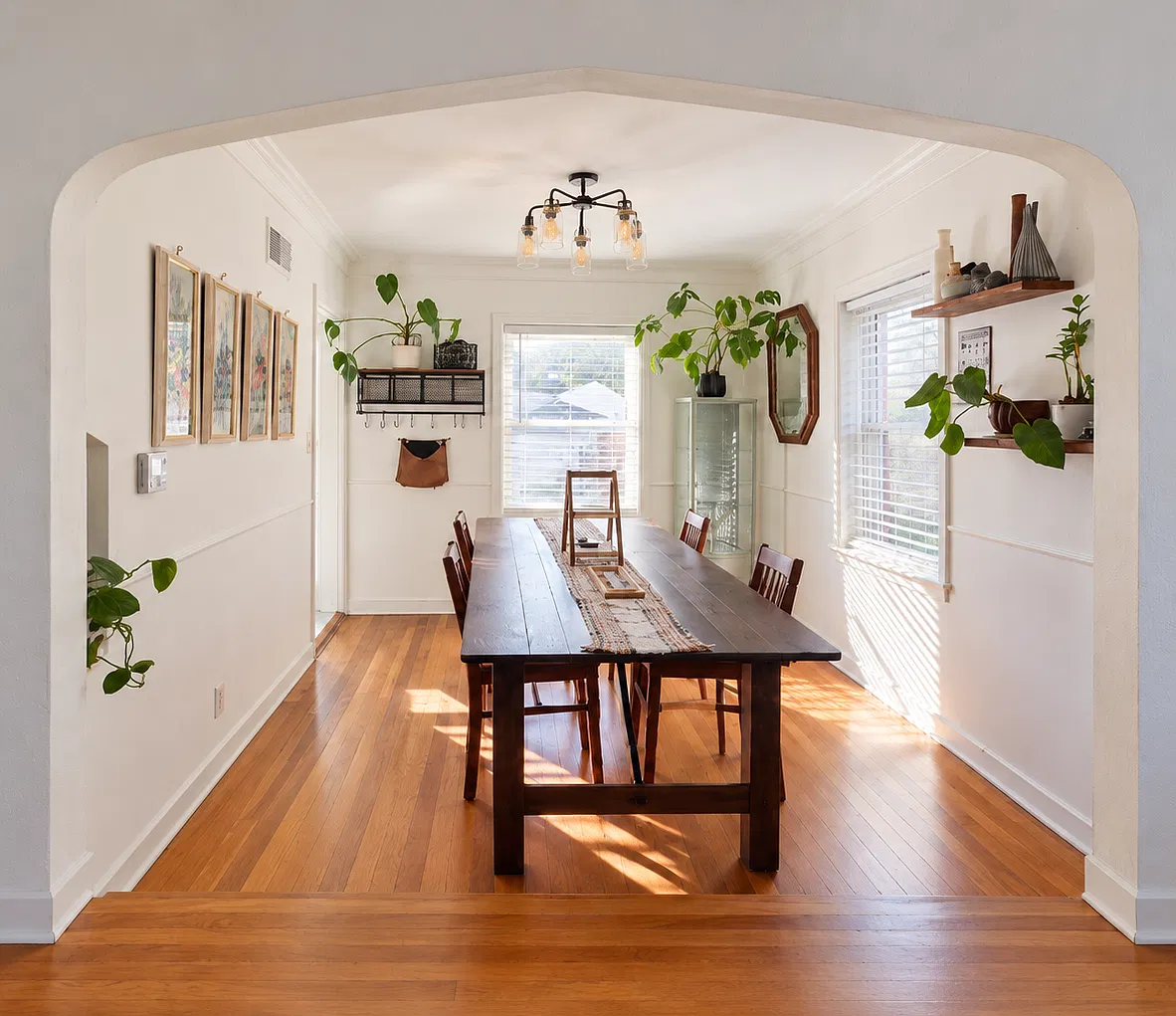 2 bed, 1590 sqft, $1,900 — Photo 3