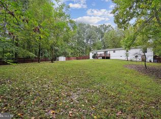 629 Deerfield Rd, Louisa, VA 23093