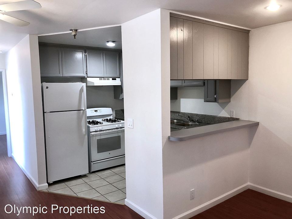 1st image of 3751 Jasmine Ave APT 404