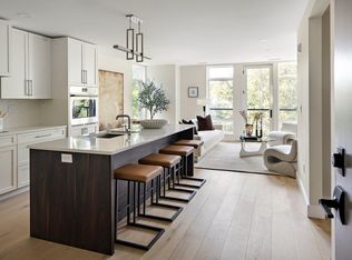 20 Kinmonth Rd #308, Waban, MA 02468