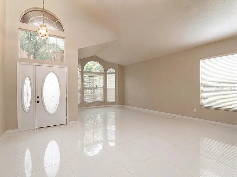 7903 Saint Giles Pl — Photo 15