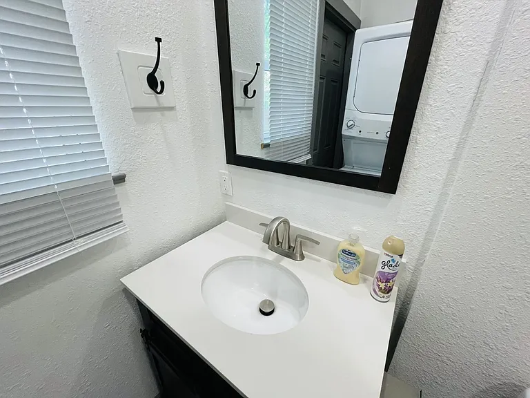 521 W Craig Pl #2 — Photo 13
