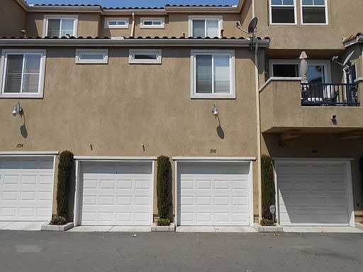 2nd image of 1500 Paseo Aurora