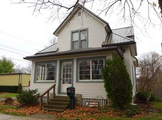 217 W 4th St, Rochester, IN 46975