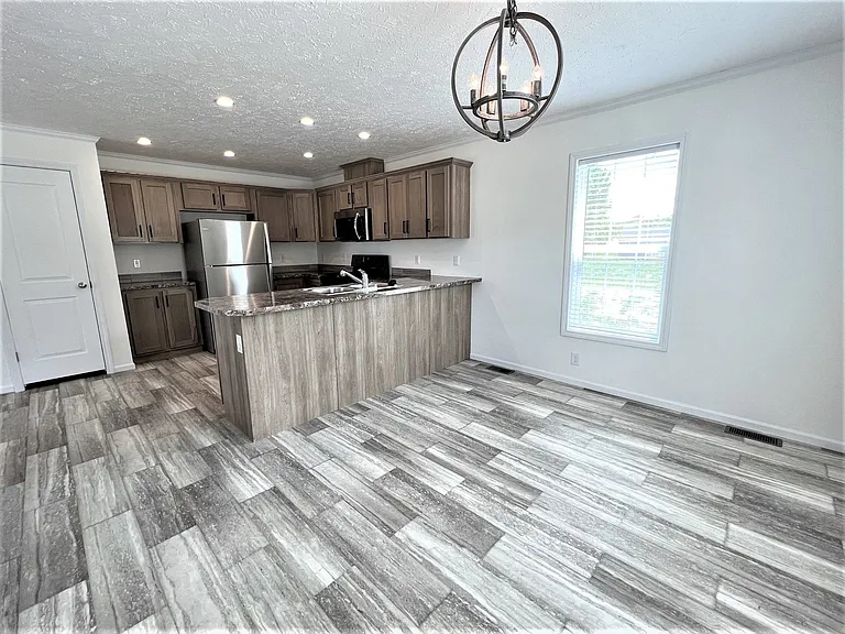 16181 Lancaster Way — Photo 15