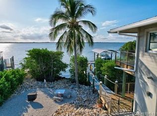 101 El Mar Dr, Jensen Beach, FL 34957