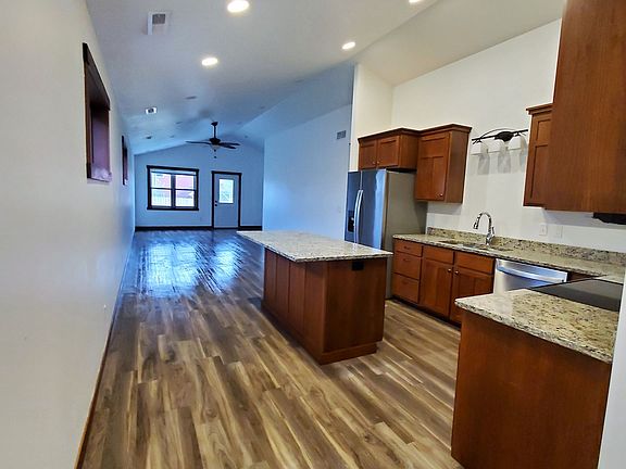 4th image of 1775 Aspen Ct