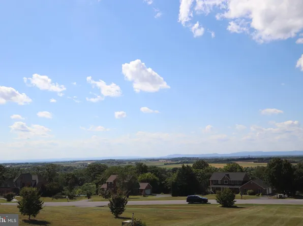 11515 Orange Blossom Ct, Smithsburg, MD 21783