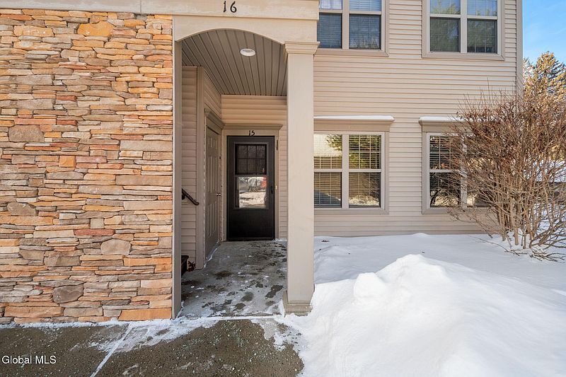 2nd image of 73 Saratoga Road APT 15
