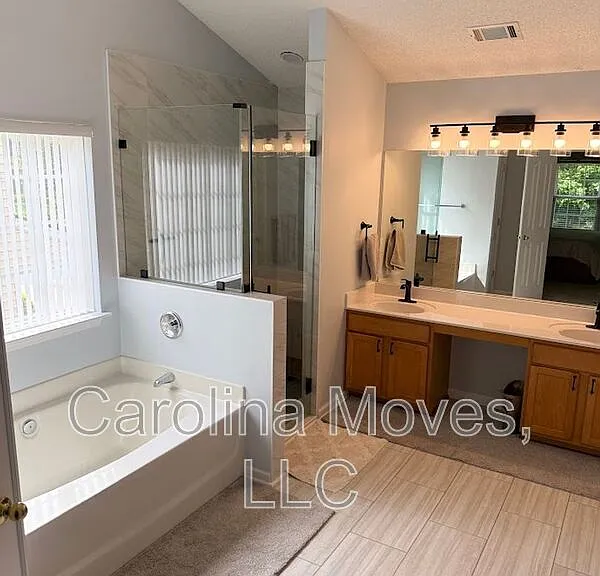 510 Grafton Ct — Photo 9