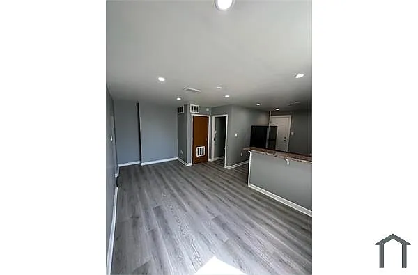 Building Photo - 1538 Hunter St #1
