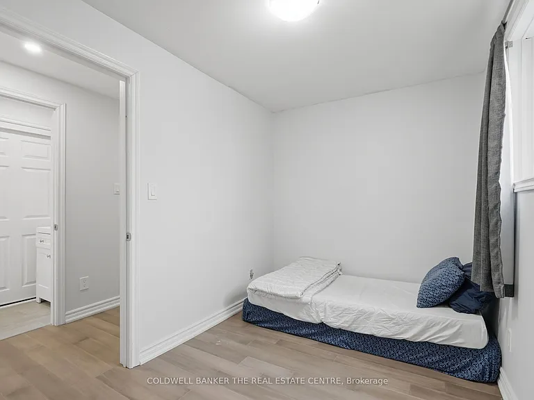 749 Innisfil Beach Rd — Photo 16
