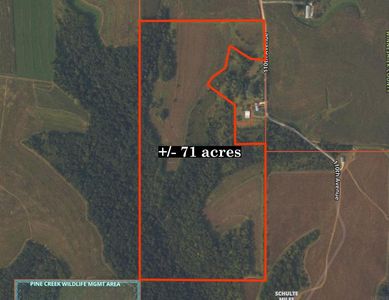 110th Ave, Decorah, IA, 52101