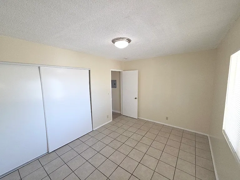 1431 S Park Ave #C — Photo 10
