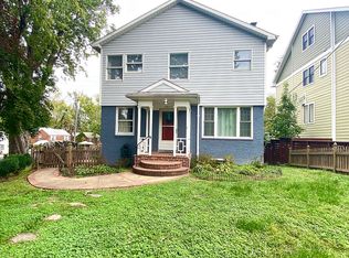 2637 N Greenbrier St, Arlington, VA 22207