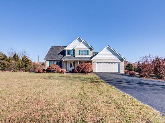 2nd image of 2648 Isle Of Pines Dr