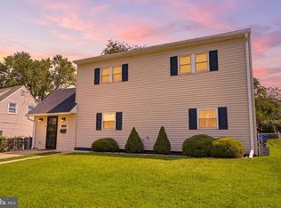 9337 Andover Rd, Philadelphia, PA 19114
