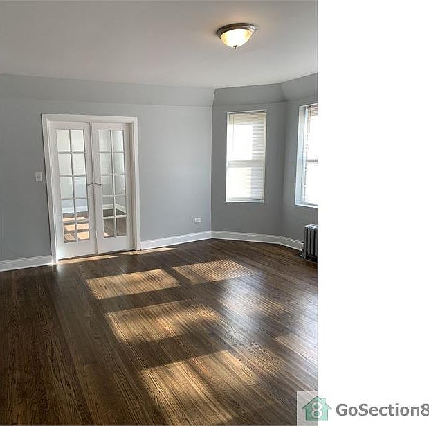 1st image of 7643 S East End Ave #3