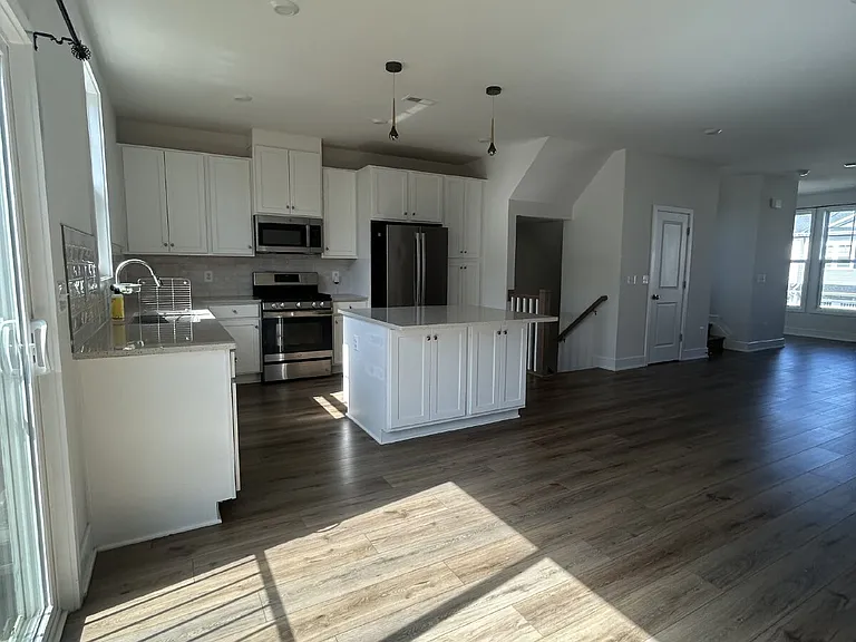 149 Choke Cherry Ct — Photo 5