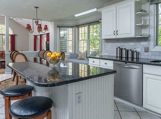 158 Sage Trl, North Kingstown, RI 02852