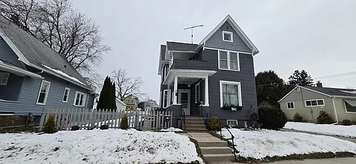724 N Evans St Photo 1