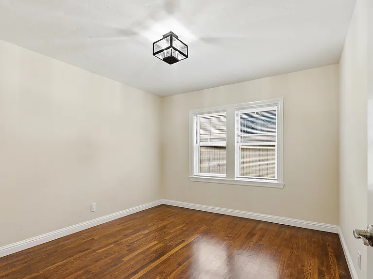 855 Main St #2 — Photo 13