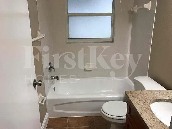 6215 61st St E — Photo 16