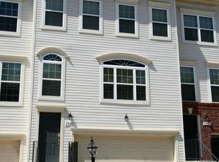 7583 Stonehouse Run Dr, Glen Burnie, MD 21060