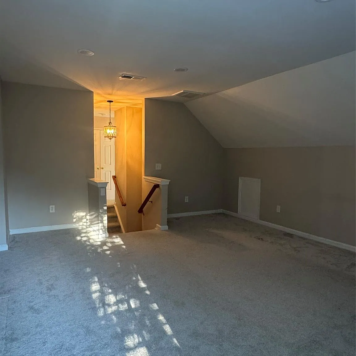 4 bed, 2.5 bath, $2,700 — Photo 3