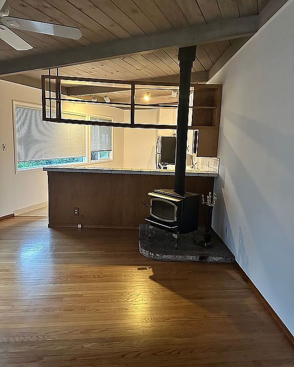 1st image of 1441 Sir Francis Drake Blvd