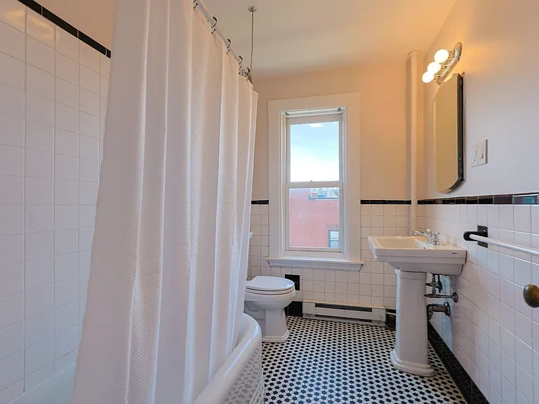 857 Beacon St — Photo 20